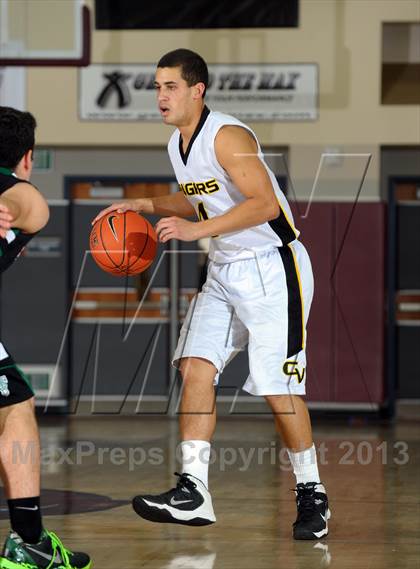 Thumbnail 2 in Capistrano Valley vs. Thousand Oaks (MaxPreps Holiday Classic) photogallery.