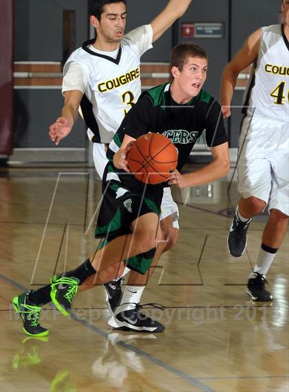 Thumbnail 3 in Capistrano Valley vs. Thousand Oaks (MaxPreps Holiday Classic) photogallery.