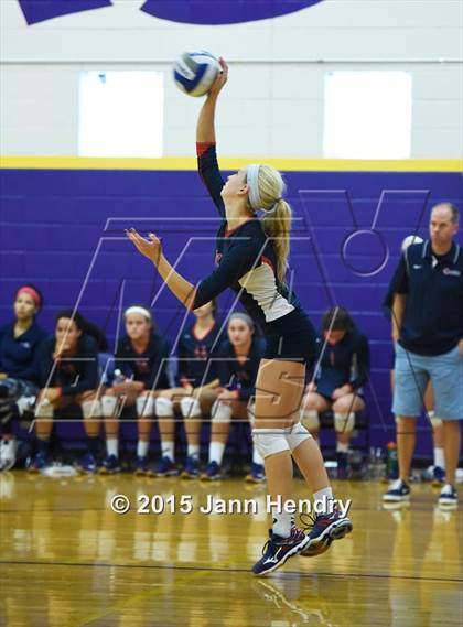 Thumbnail 1 in Santa Margarita vs Sacred Heart (Durango Fall Classic) photogallery.