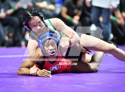 Thumbnail 1 in UIL State Championships - 6A 110lb Final photogallery.