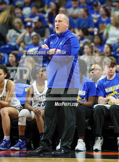Thumbnail 2 in Brownsboro vs. Fredericksburg (UIL 4A State Semifinal) photogallery.