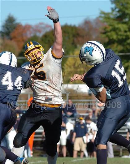Thumbnail 1 in RHAM/Lyman Memorial @ Middletown photogallery.