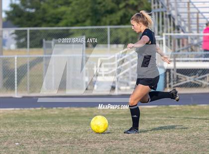 Thumbnail 1 in South View @ Gray's Creek  (United 8 Athletic Conference Tournament Round 1) photogallery.