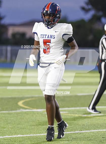 Thumbnail 3 in JV: Tampa Bay Tech @ Sumner photogallery.