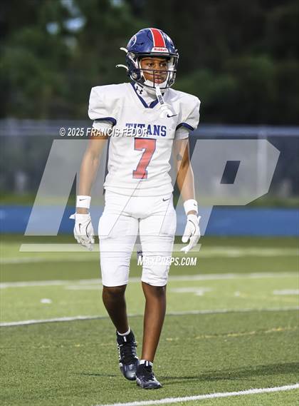 Thumbnail 2 in JV: Tampa Bay Tech @ Sumner photogallery.