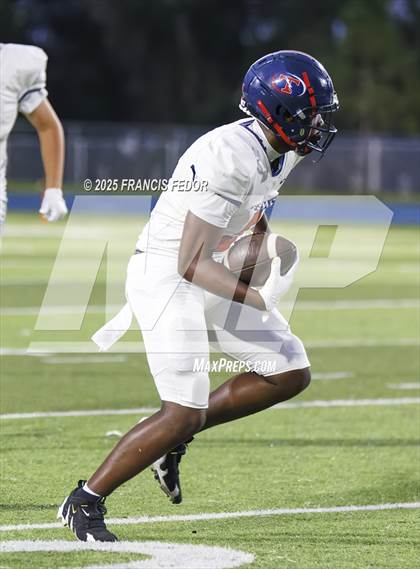 Thumbnail 2 in JV: Tampa Bay Tech @ Sumner photogallery.