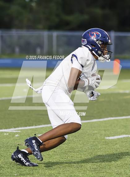 Thumbnail 3 in JV: Tampa Bay Tech @ Sumner photogallery.