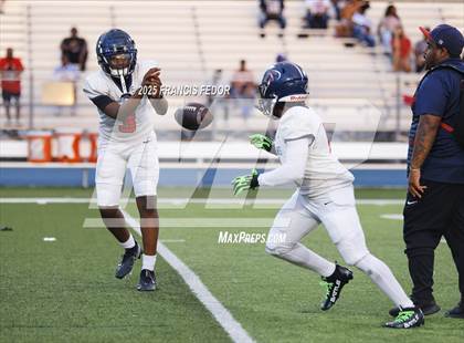 Thumbnail 2 in JV: Tampa Bay Tech @ Sumner photogallery.