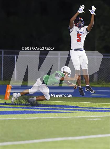 Thumbnail 1 in JV: Tampa Bay Tech @ Sumner photogallery.