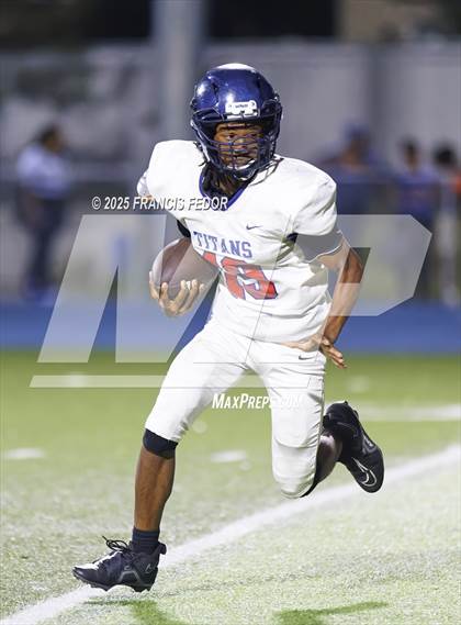 Thumbnail 2 in JV: Tampa Bay Tech @ Sumner photogallery.