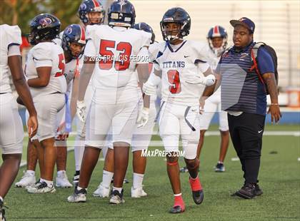 Thumbnail 2 in JV: Tampa Bay Tech @ Sumner photogallery.