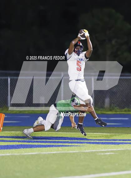 Thumbnail 3 in JV: Tampa Bay Tech @ Sumner photogallery.