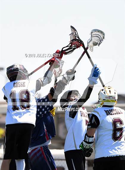 Thumbnail 3 in Fr: Faith Lutheran vs Leavitt photogallery.