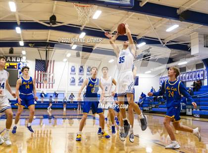 Thumbnail 1 in Newport Central Catholic @ Highlands photogallery.