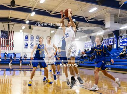 Thumbnail 3 in Newport Central Catholic @ Highlands photogallery.
