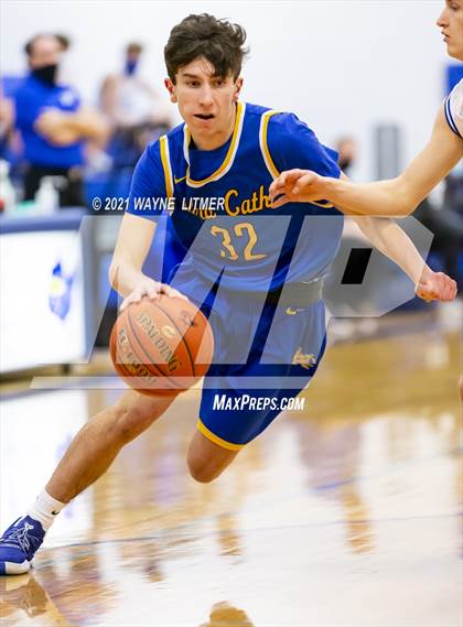 Thumbnail 3 in Newport Central Catholic @ Highlands photogallery.