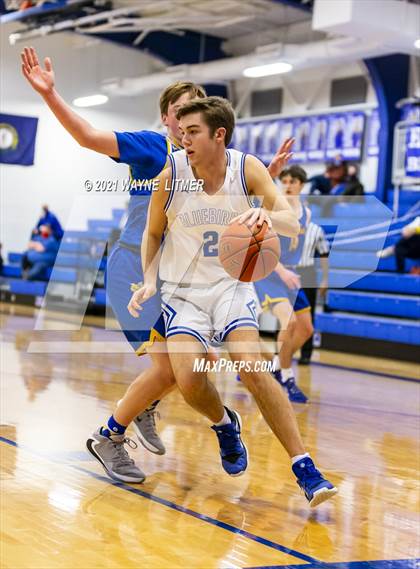 Thumbnail 2 in Newport Central Catholic @ Highlands photogallery.