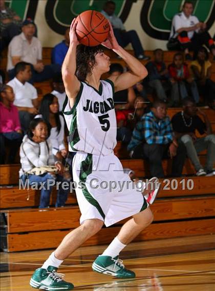 Thumbnail 1 in Paramount @ Cabrillo (Pangos Dream Classic) photogallery.