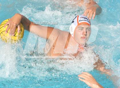 Thumbnail 3 in Roosevelt vs. Glendora (Diamond Bar Classic) photogallery.