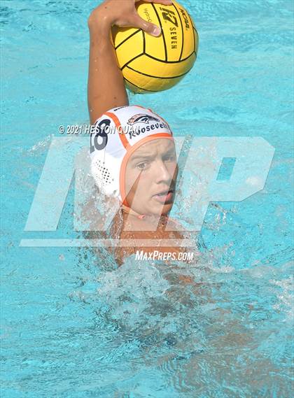 Thumbnail 2 in Roosevelt vs. Glendora (Diamond Bar Classic) photogallery.