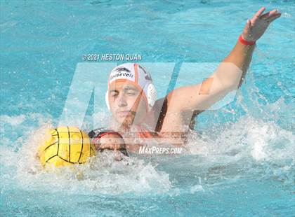Thumbnail 2 in Roosevelt vs. Glendora (Diamond Bar Classic) photogallery.