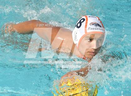 Thumbnail 3 in Roosevelt vs. Glendora (Diamond Bar Classic) photogallery.