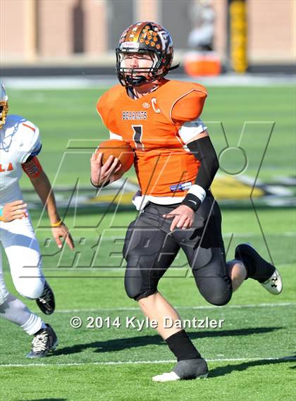 Thumbnail 2 in Pilot Point vs. Mineola (UIL 3A Division 1 Region 2 Semifinal) photogallery.