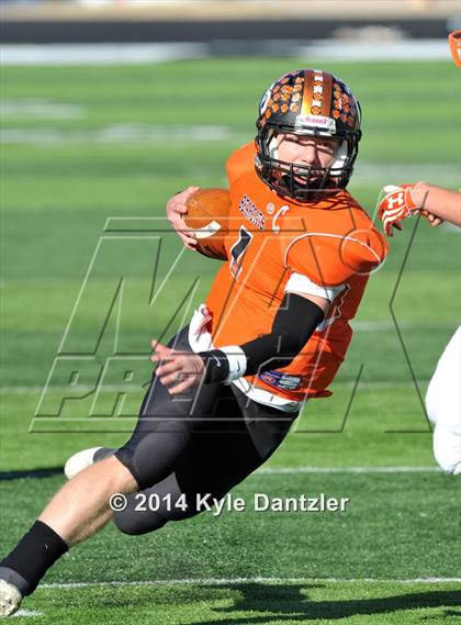 Thumbnail 2 in Pilot Point vs. Mineola (UIL 3A Division 1 Region 2 Semifinal) photogallery.