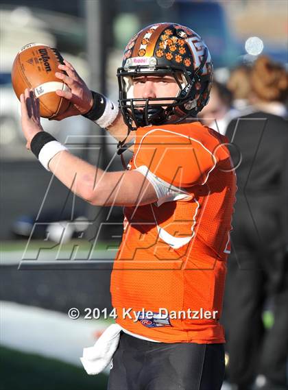 Thumbnail 3 in Pilot Point vs. Mineola (UIL 3A Division 1 Region 2 Semifinal) photogallery.