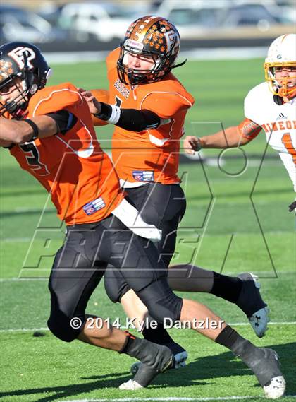 Thumbnail 1 in Pilot Point vs. Mineola (UIL 3A Division 1 Region 2 Semifinal) photogallery.
