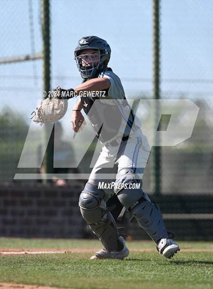 Thumbnail 3 in Villa Park @ Foothill photogallery.
