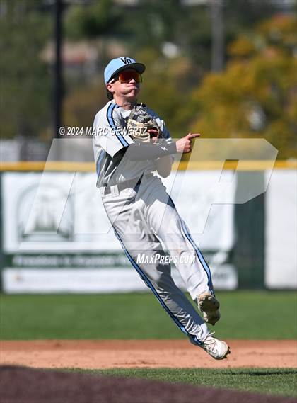 Thumbnail 3 in Villa Park @ Foothill photogallery.