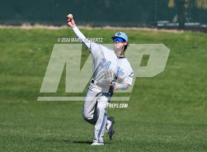 Thumbnail 3 in Villa Park @ Foothill photogallery.
