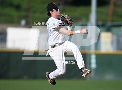 Thumbnail 1 in Villa Park @ Foothill photogallery.