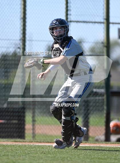 Thumbnail 3 in Villa Park @ Foothill photogallery.