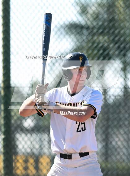 Thumbnail 1 in Villa Park @ Foothill photogallery.