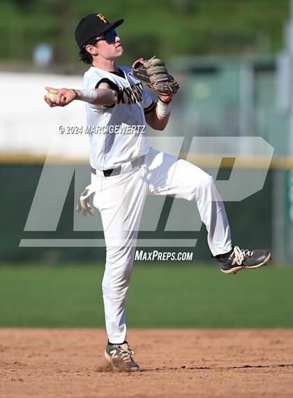 Thumbnail 2 in Villa Park @ Foothill photogallery.