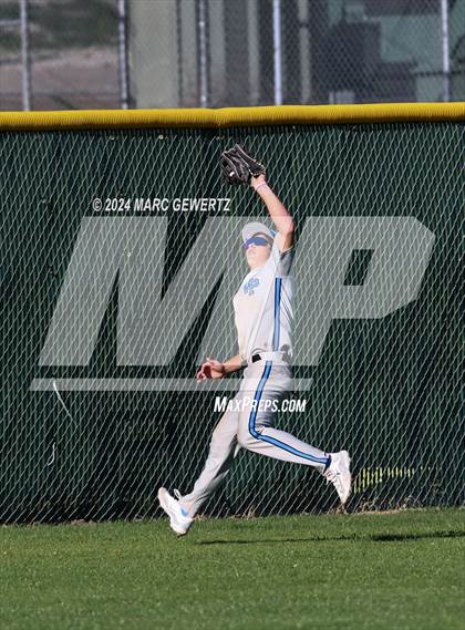 Thumbnail 3 in Villa Park @ Foothill photogallery.