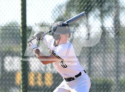 Thumbnail 1 in Villa Park @ Foothill photogallery.