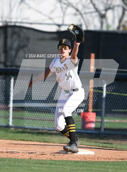 Thumbnail 3 in Villa Park @ Foothill photogallery.