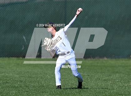 Thumbnail 1 in Villa Park @ Foothill photogallery.