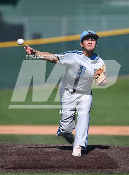 Thumbnail 1 in Villa Park @ Foothill photogallery.