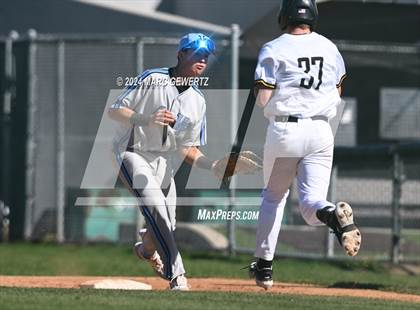 Thumbnail 2 in Villa Park @ Foothill photogallery.