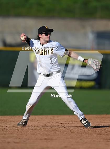 Thumbnail 3 in Villa Park @ Foothill photogallery.