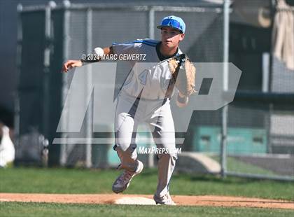 Thumbnail 3 in Villa Park @ Foothill photogallery.