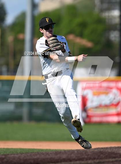 Thumbnail 2 in Villa Park @ Foothill photogallery.
