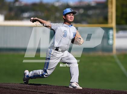 Thumbnail 1 in Villa Park @ Foothill photogallery.