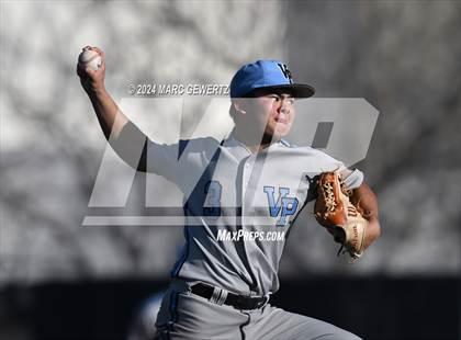Thumbnail 3 in Villa Park @ Foothill photogallery.