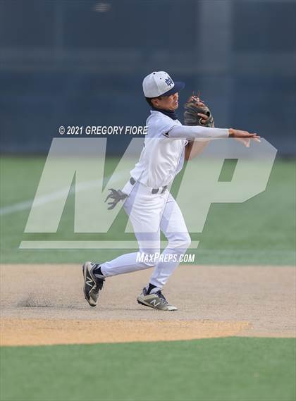 Thumbnail 2 in Harvard-Westlake @ Notre Dame (SO) photogallery.
