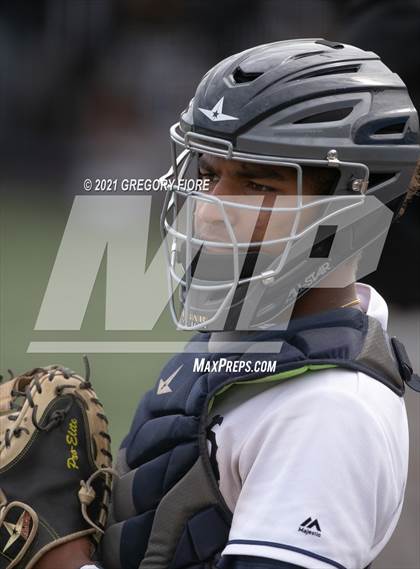 Thumbnail 2 in Harvard-Westlake @ Notre Dame (SO) photogallery.